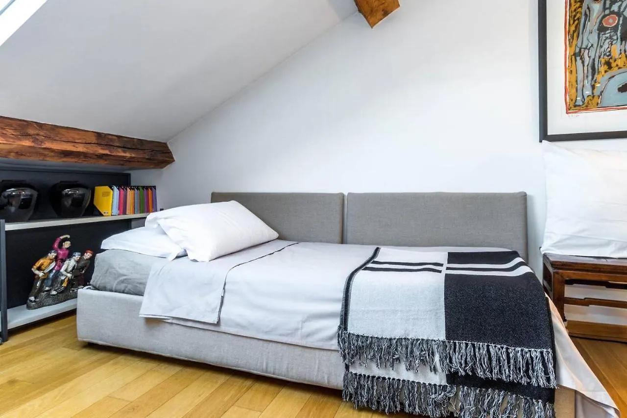 Altido Lovely Mansard Milano Italia