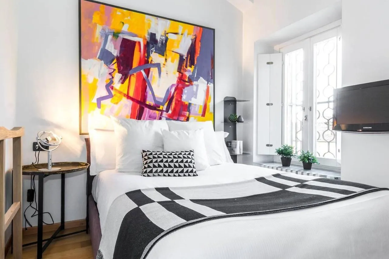 Altido Lovely Mansard Milano 0*,