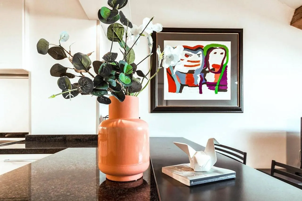 Altido Lovely Mansard Milano 0*,  Italia
